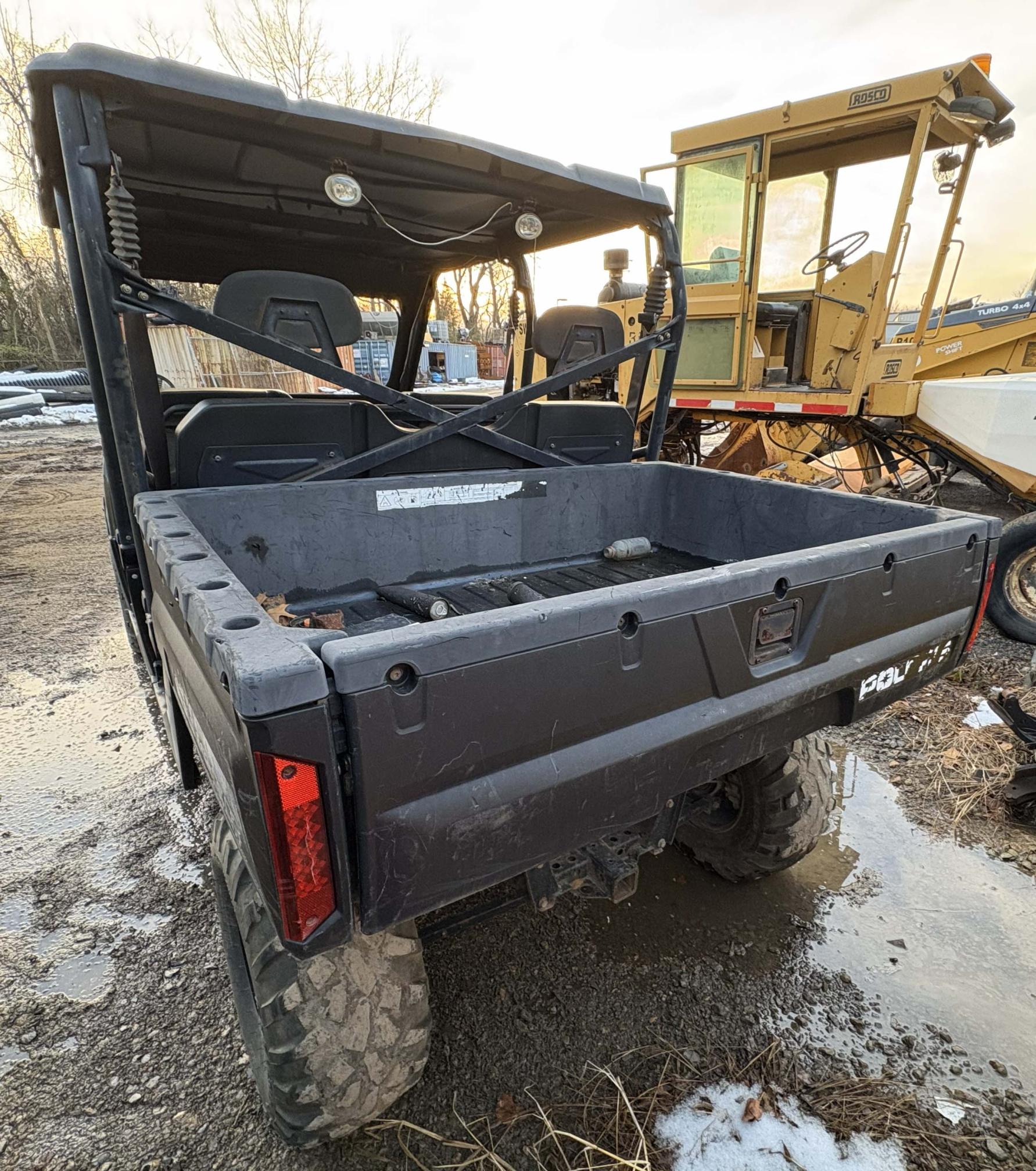 2011 POLARIS RANGER 800 - view 3 of 11