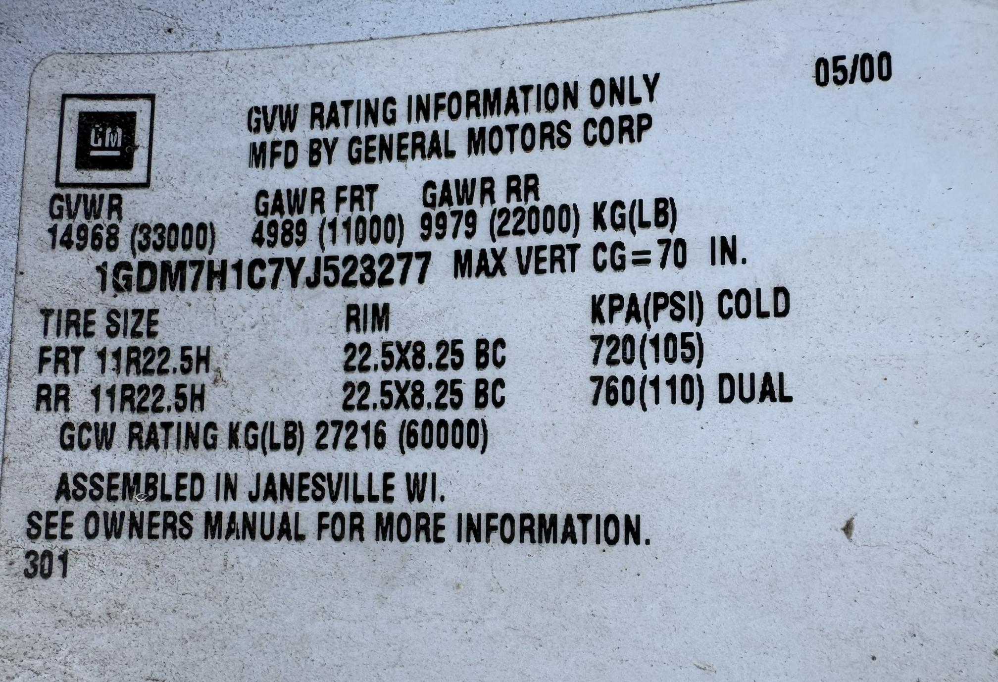 2000 GMC C7500 - Image 12