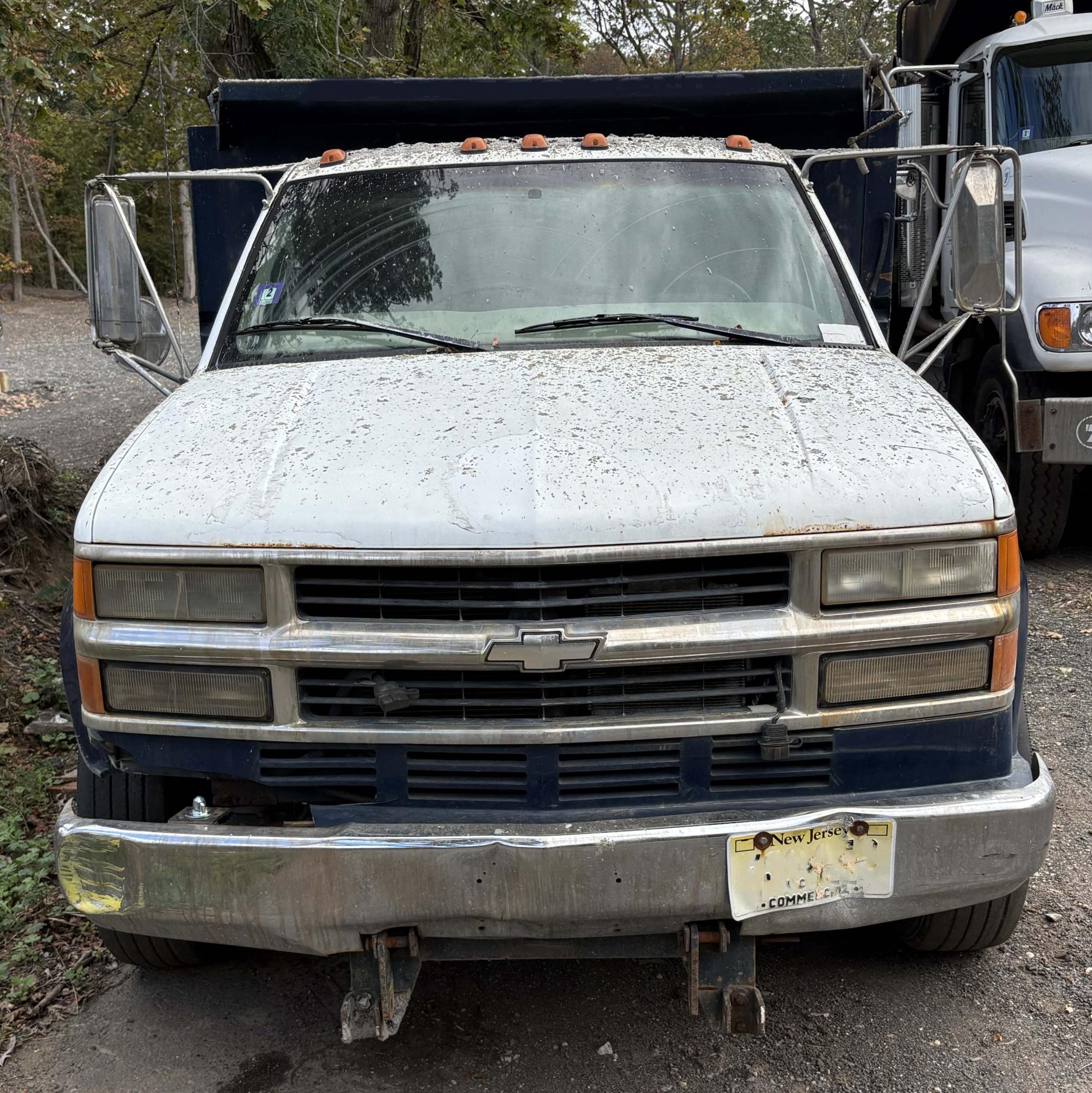 1999 CHEVROLET 3500HD Cheyenne - view 5 of 20