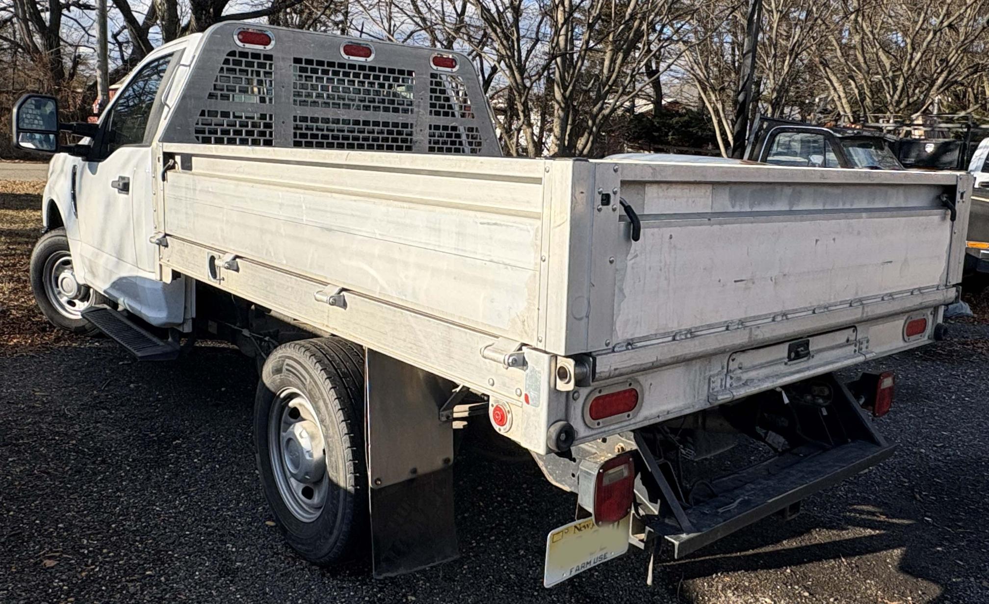 2017 FORD F-250 - Image 5