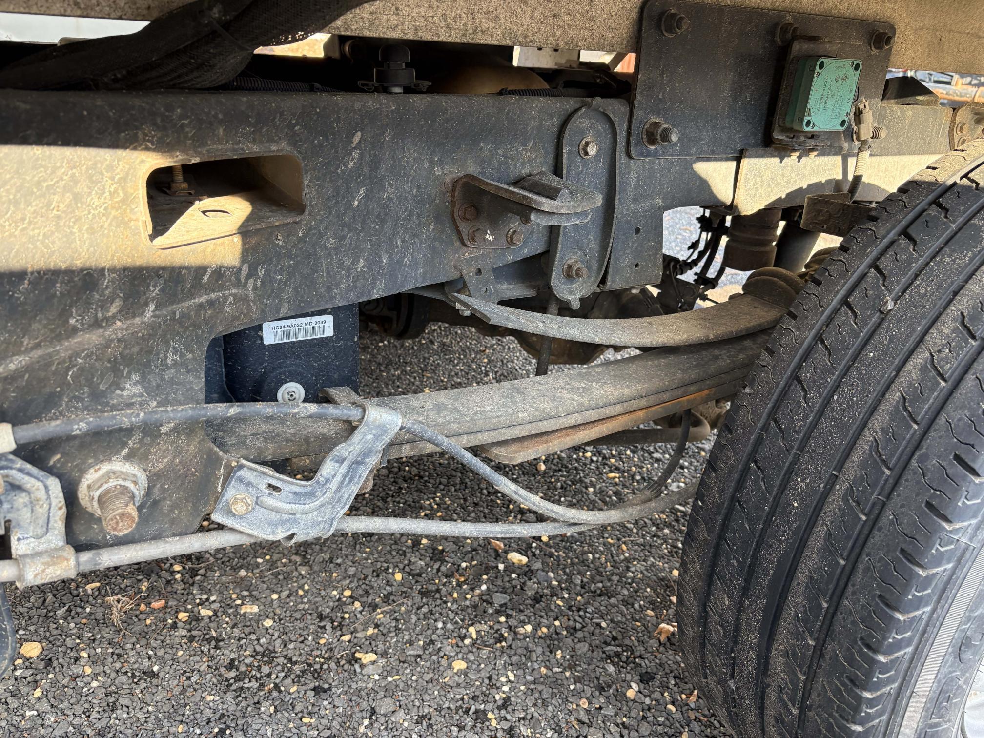 2017 FORD F-250 - Image 19