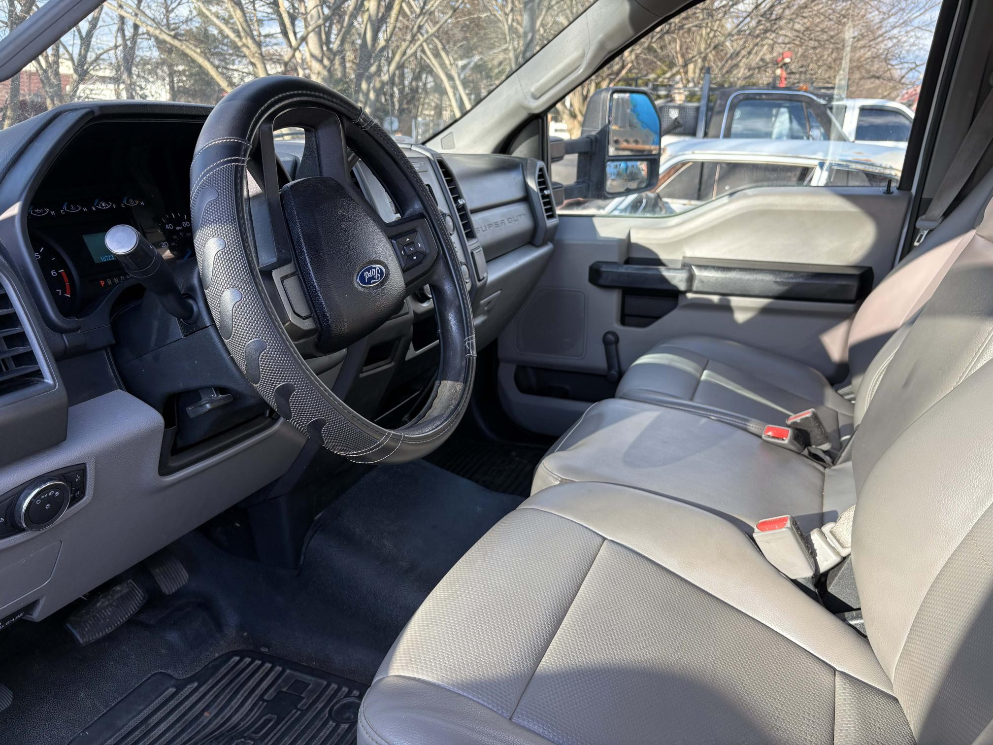 2017 FORD F-250 - Image 12