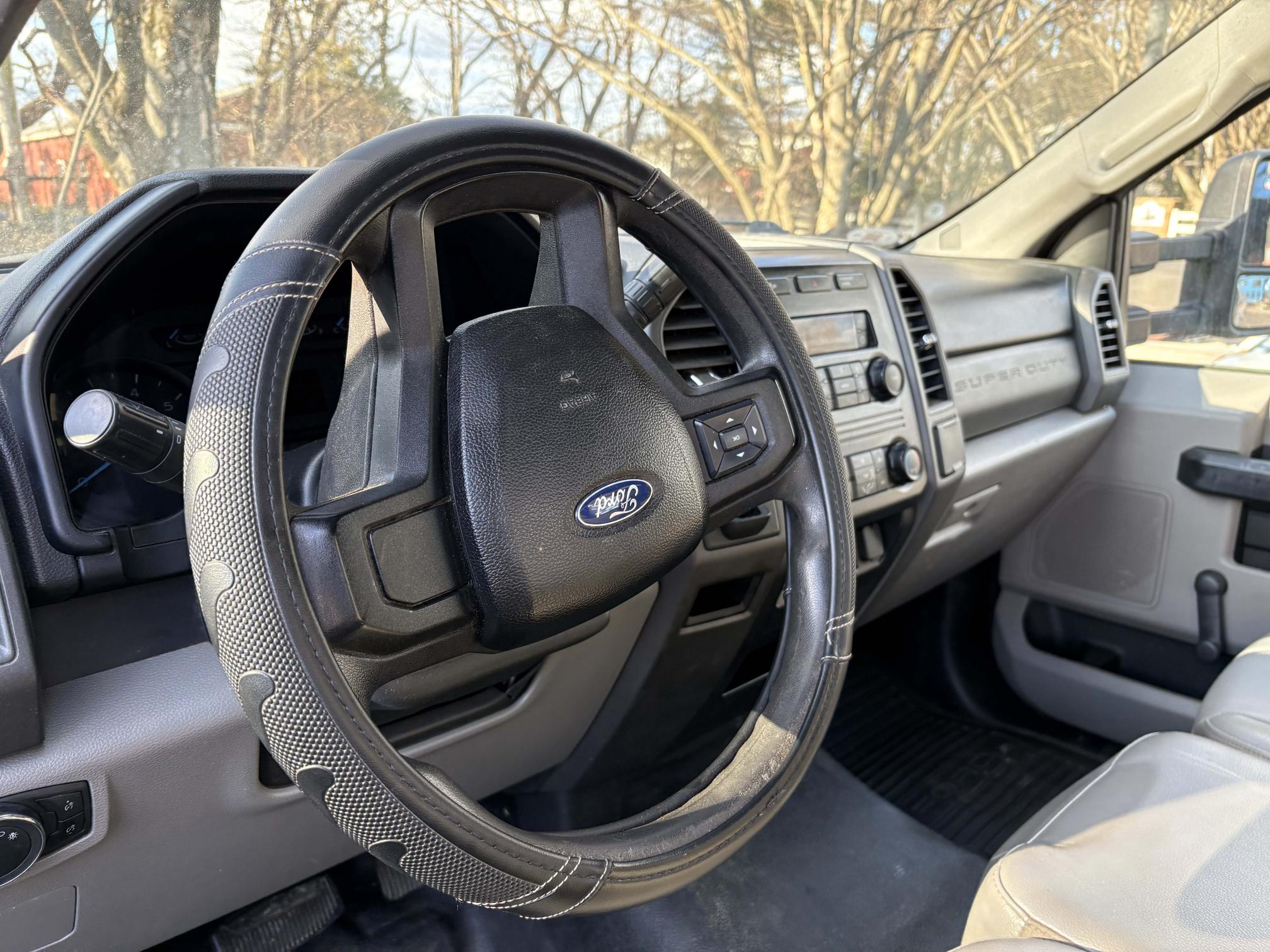 2017 FORD F-250 - Image 14