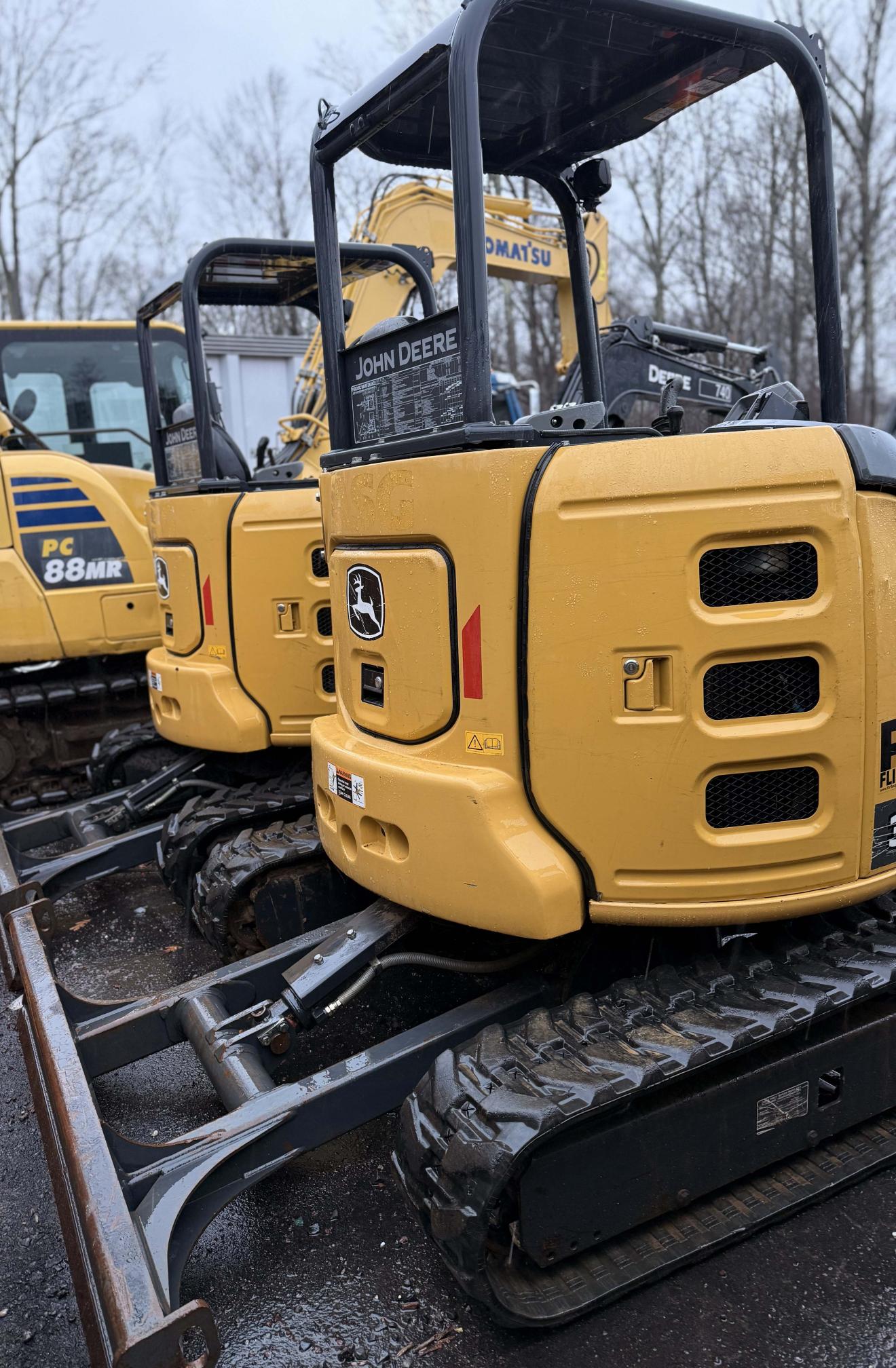 2022 DEERE 35G - view 4 of 8