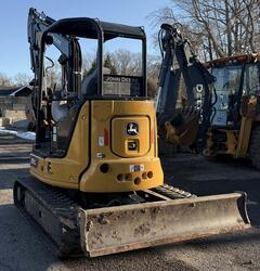 2022 DEERE 35G - Image 4