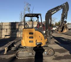 2022 DEERE 35G - Image 2