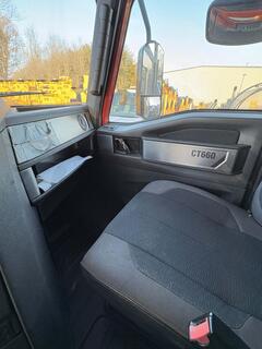 2014 CATERPILLAR CT660S - Image 13