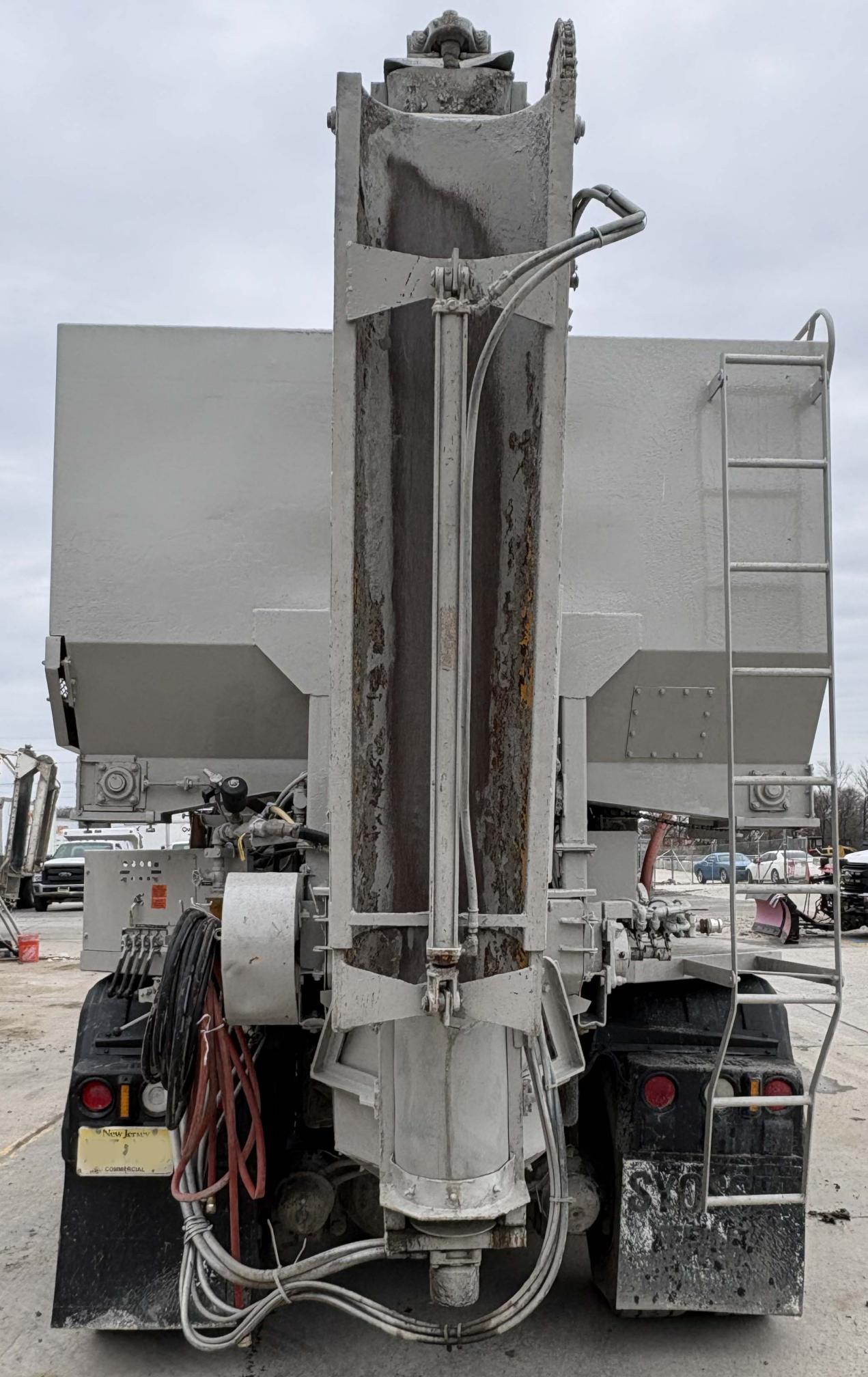 2004 INTERNATIONAL 7400 - view 4 of 26