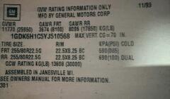 2000 GMC C6 - Image 14