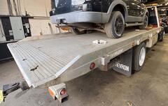 2000 GMC C6 - Image 5