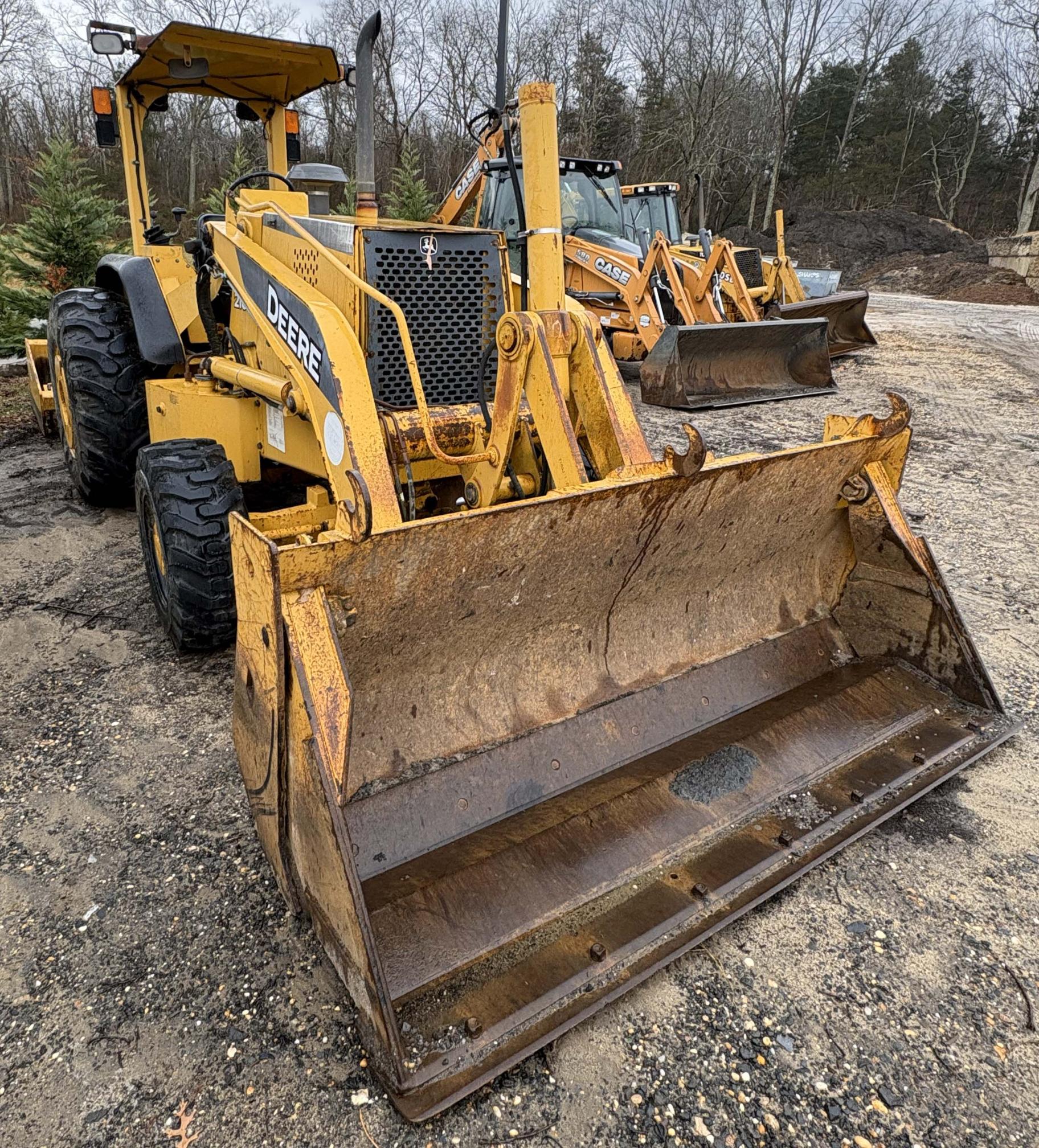 2007 DEERE 210LE - view 7 of 13