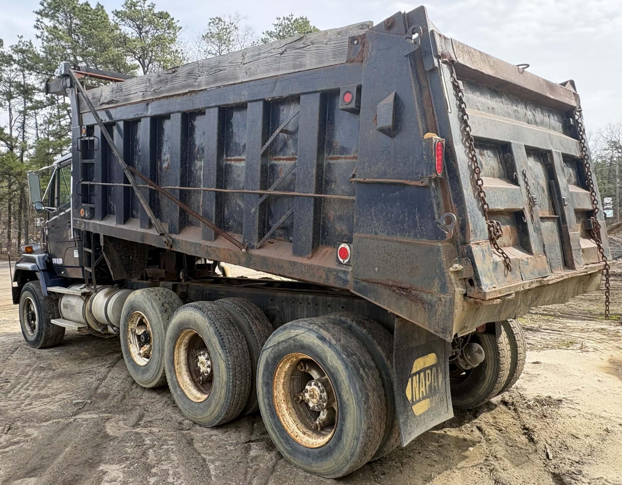 1987 FREIGHTLINER FLD120 Conventional - view 3 of 22