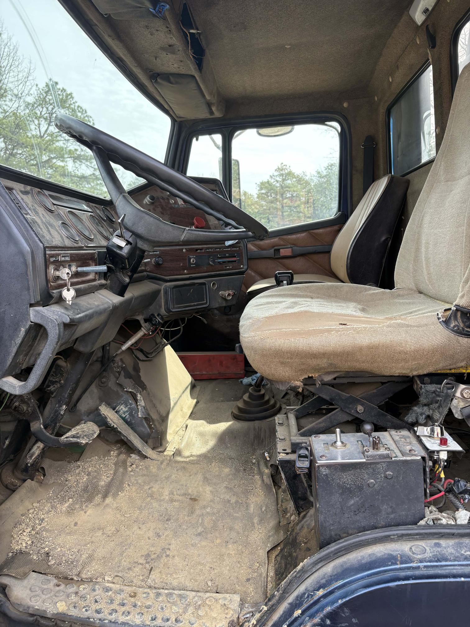 1987 FREIGHTLINER FLD120 Conventional - view 10 of 22