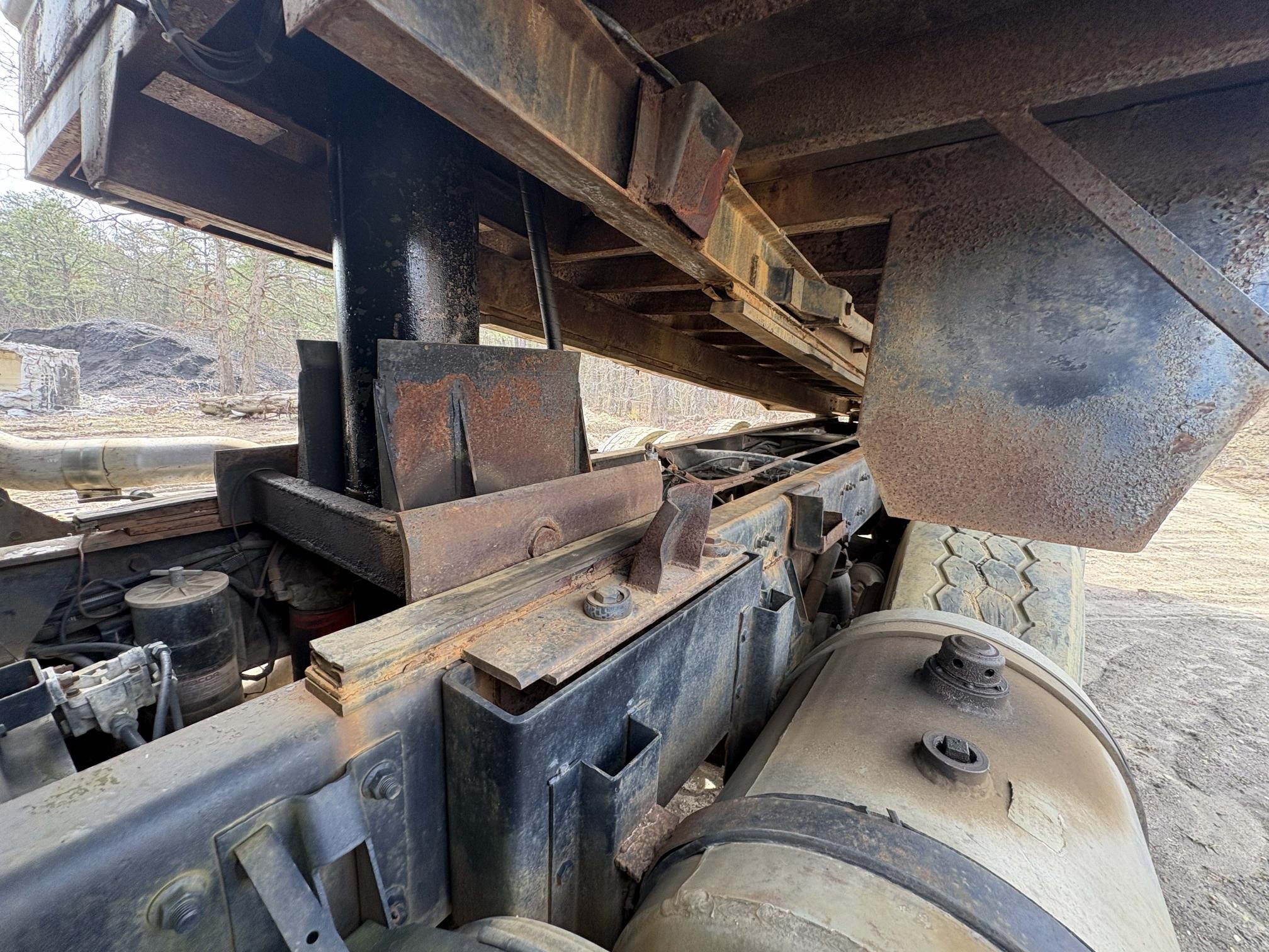 1987 FREIGHTLINER FLD120 Conventional - view 19 of 22