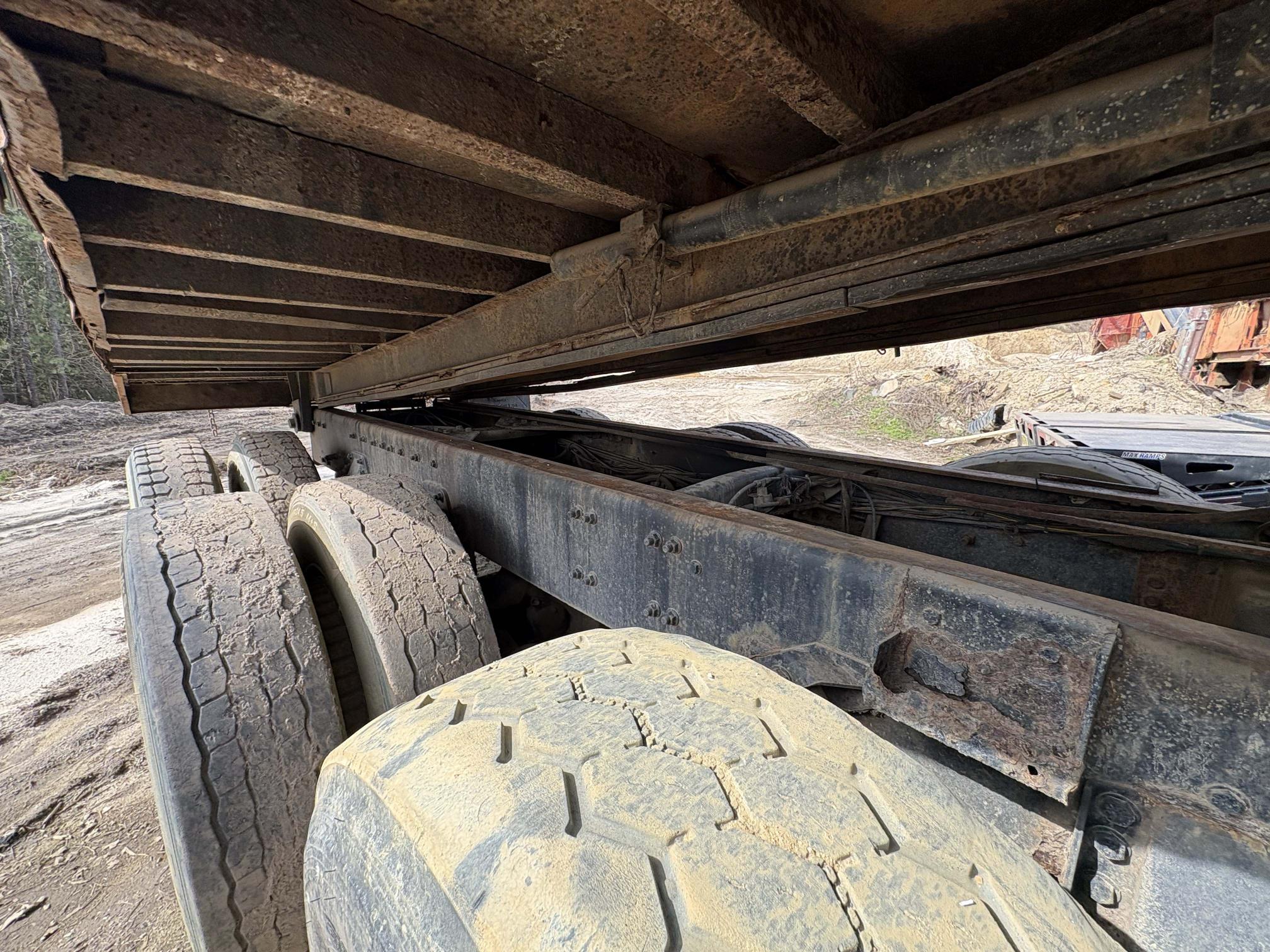 1987 FREIGHTLINER FLD120 Conventional - view 18 of 22