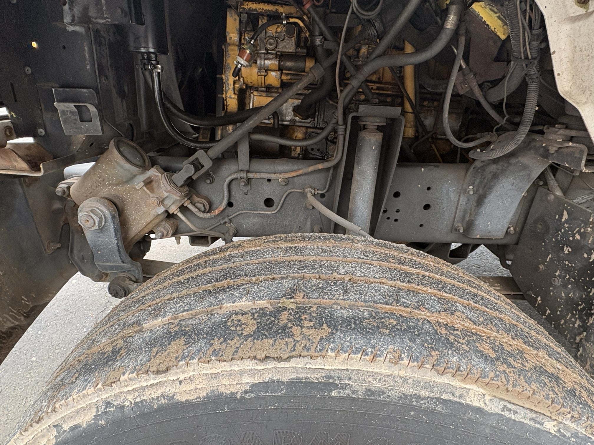 1995 GMC C6000 - view 15 of 21