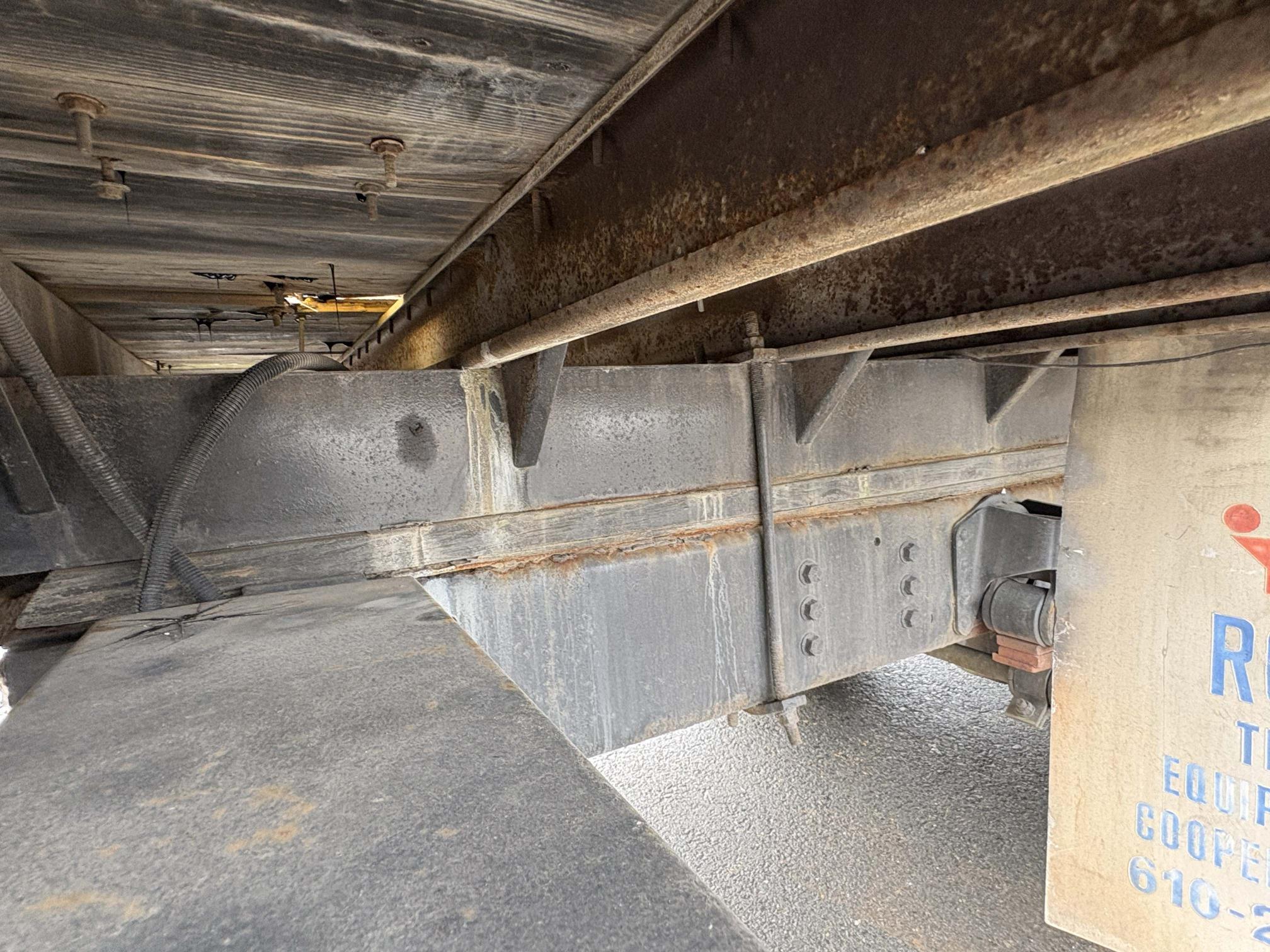 1995 GMC C6000 - view 18 of 21