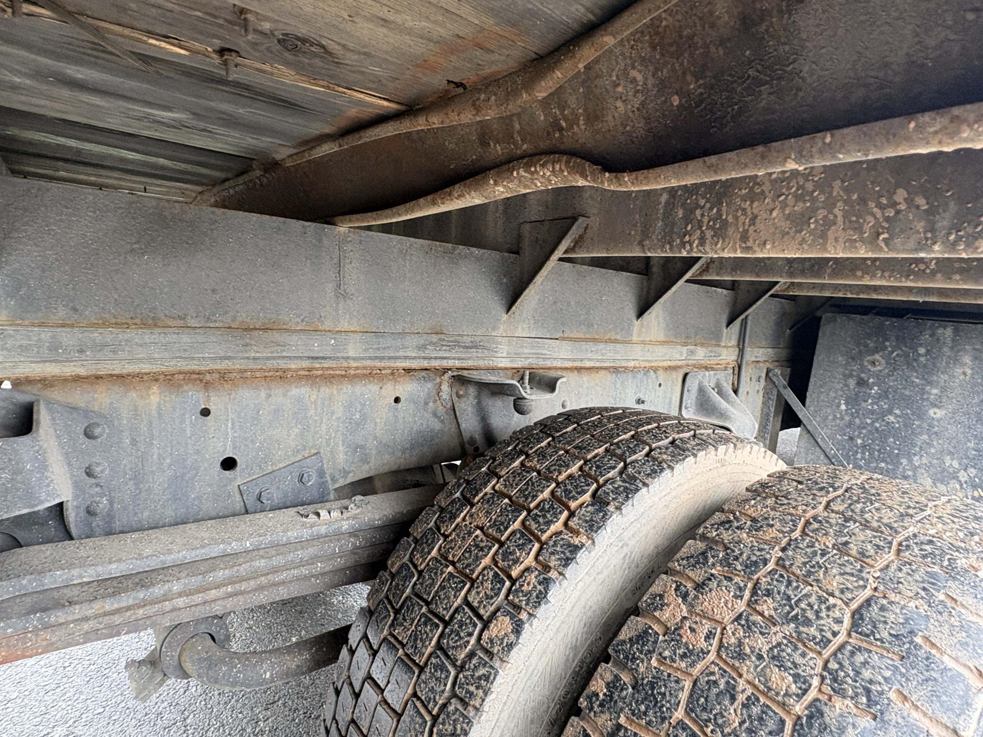 1995 GMC C6000 - view 19 of 21