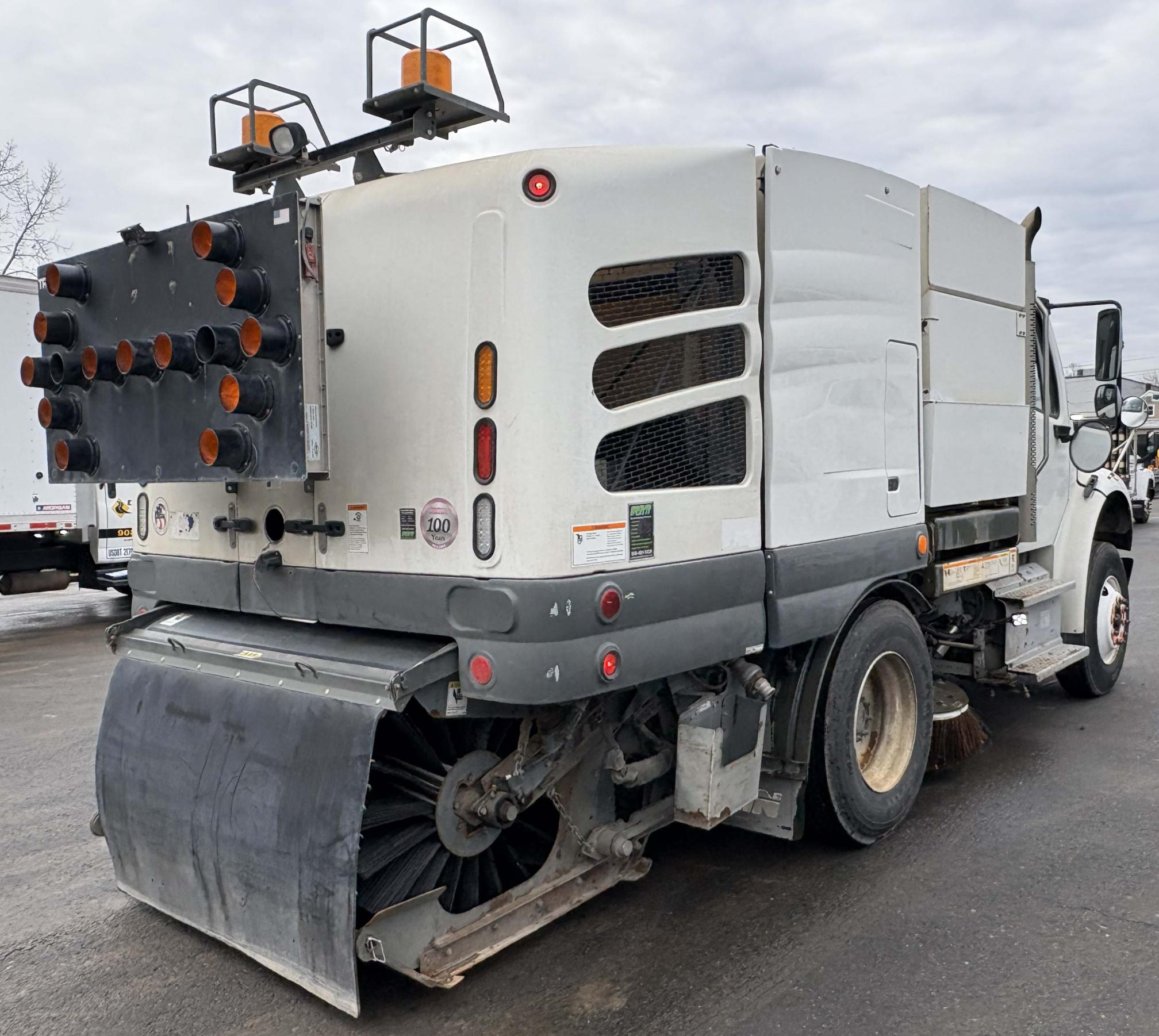 2015 ELGIN Broom Bear Series H - view 6 of 21