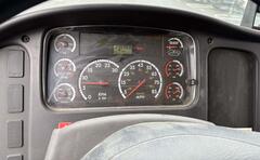 2015 ELGIN Broom Bear Series H - Image 13