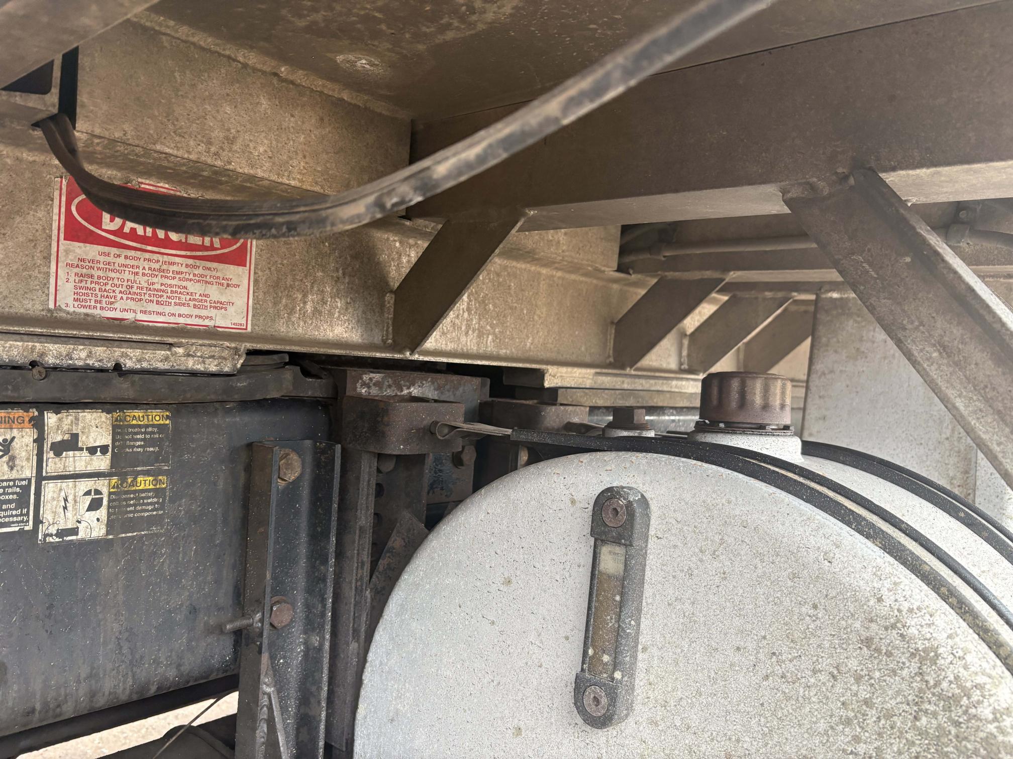 2003 KENWORTH W900 - Image 12