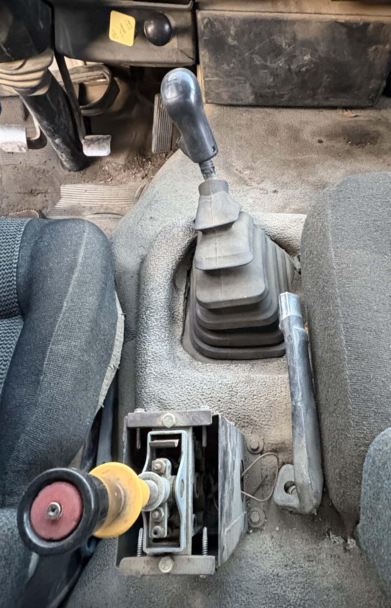 1997 FORD CF8000 - Image 11