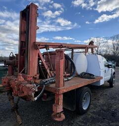 2008 FORD F-550 - Image 4