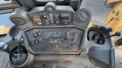 2007 DEERE 410J - Image 12