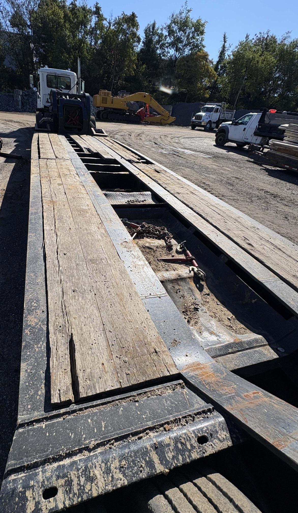 ETNYRE 55' X 102 - view 12 of 18