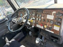 1999 PETERBILT 378 - Image 12