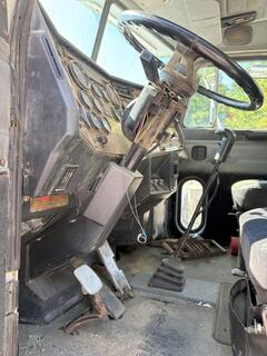 1999 PETERBILT 378 - Image 10