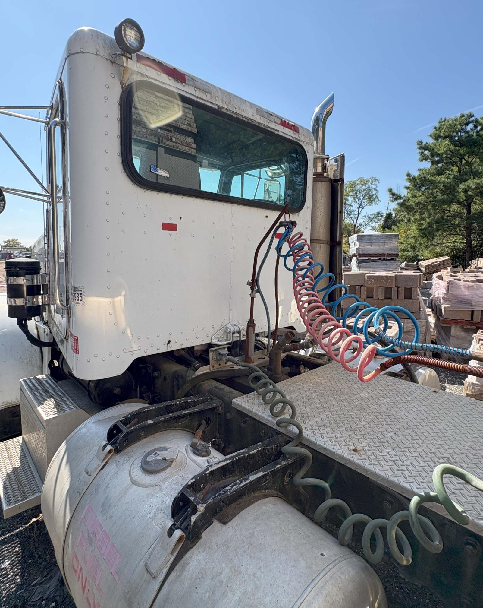 1999 PETERBILT 378 - view 8 of 15