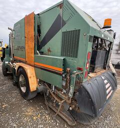 1999 ATHEY MOBIL M-9B Topgun - Image 5