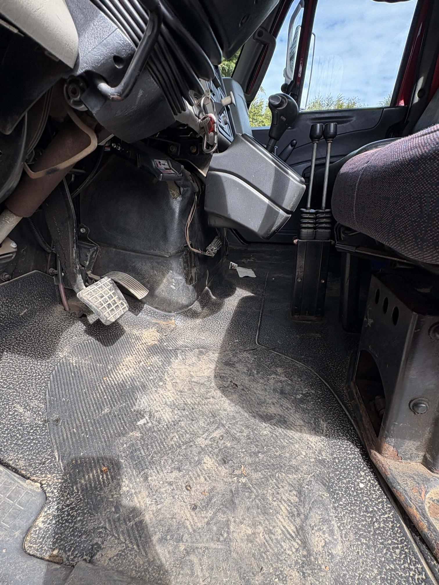 2012 INTERNATIONAL DuraStar 4300 SBA 4X2 - view 14 of 23