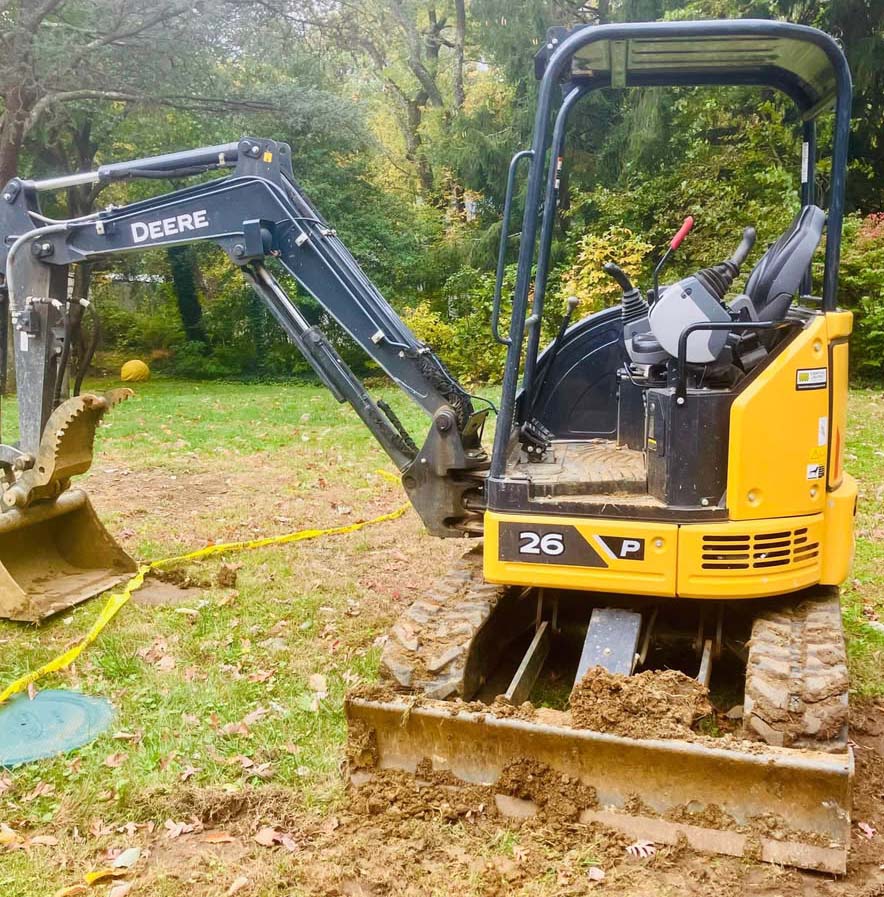 2023 JOHN DEERE 26 P-Tier - Image 2