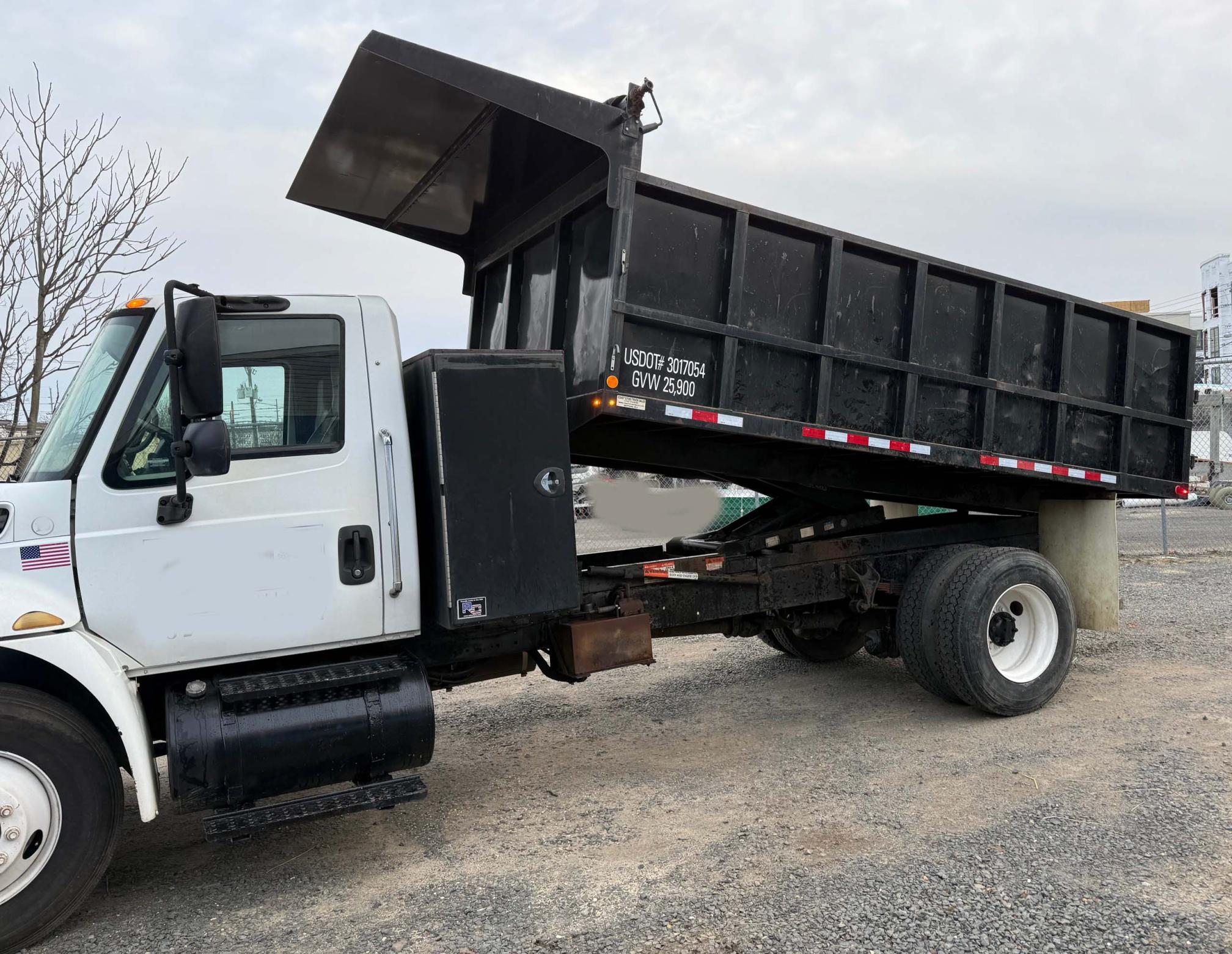 2007 INTERNATIONAL Durastar 4300 - view 2 of 9