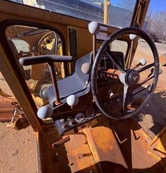 1976 DEERE 570A - Image 8