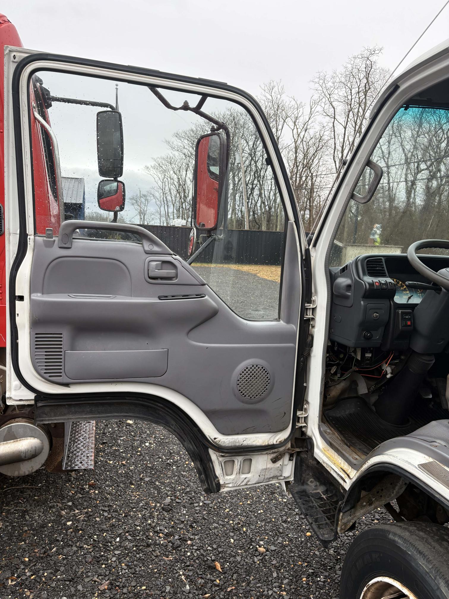 2007 ISUZU NRR - view 14 of 23