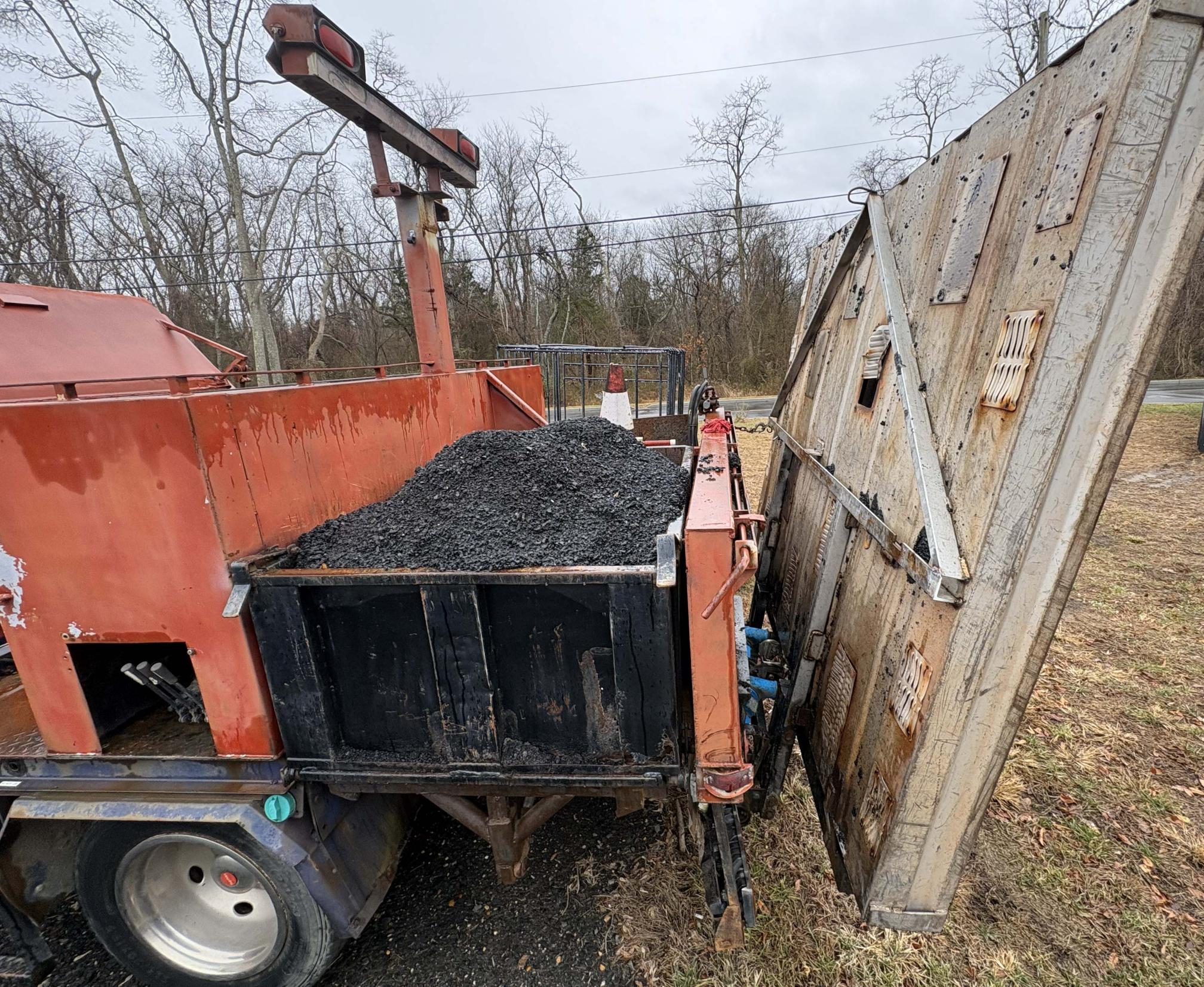 2007 ISUZU NRR - view 10 of 23