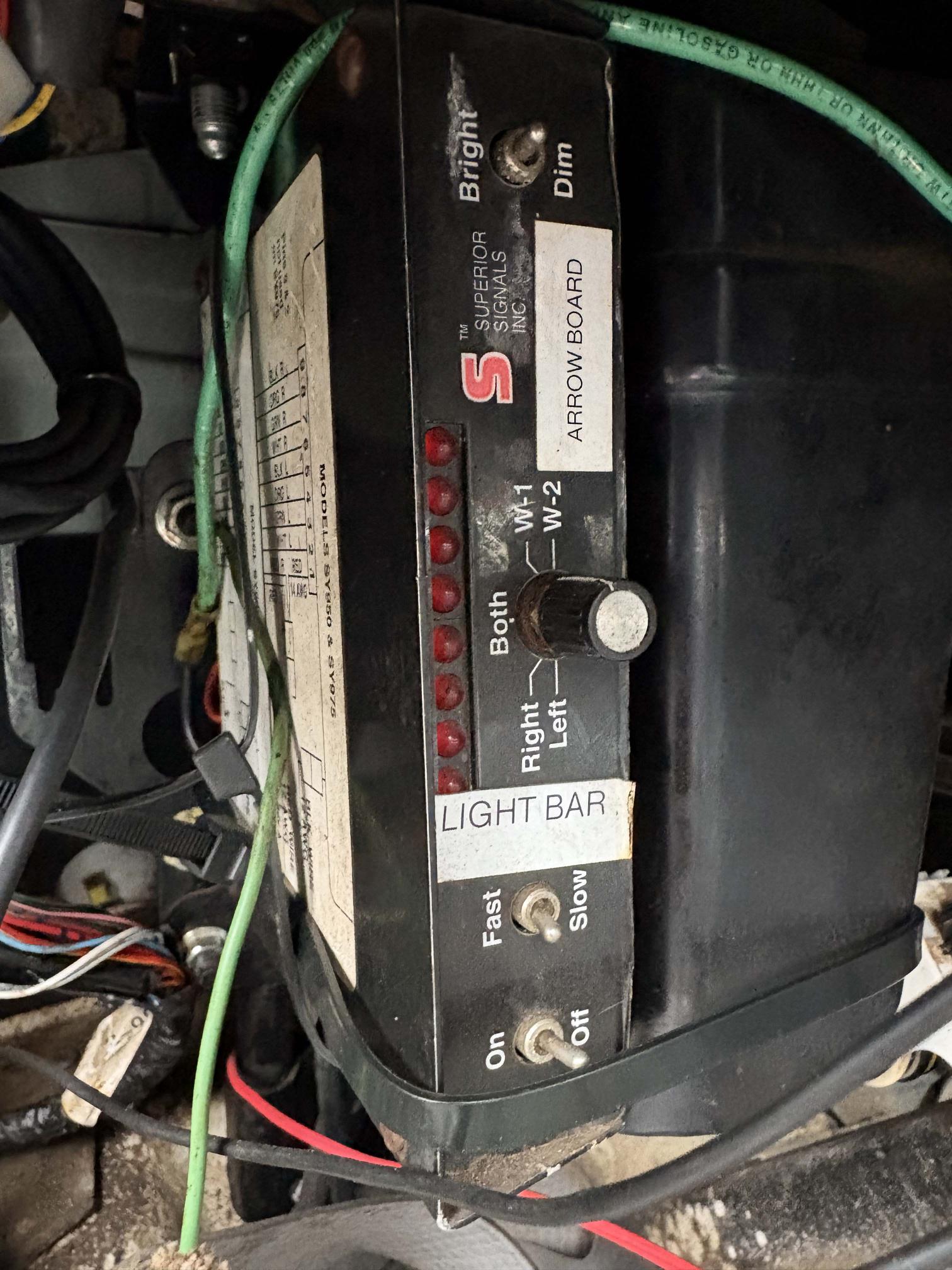 2007 ISUZU NRR - view 18 of 23