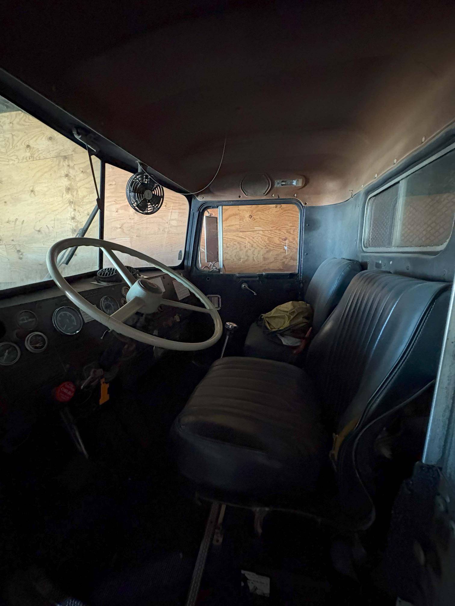 1970 KENWORTH W900 - Image 10