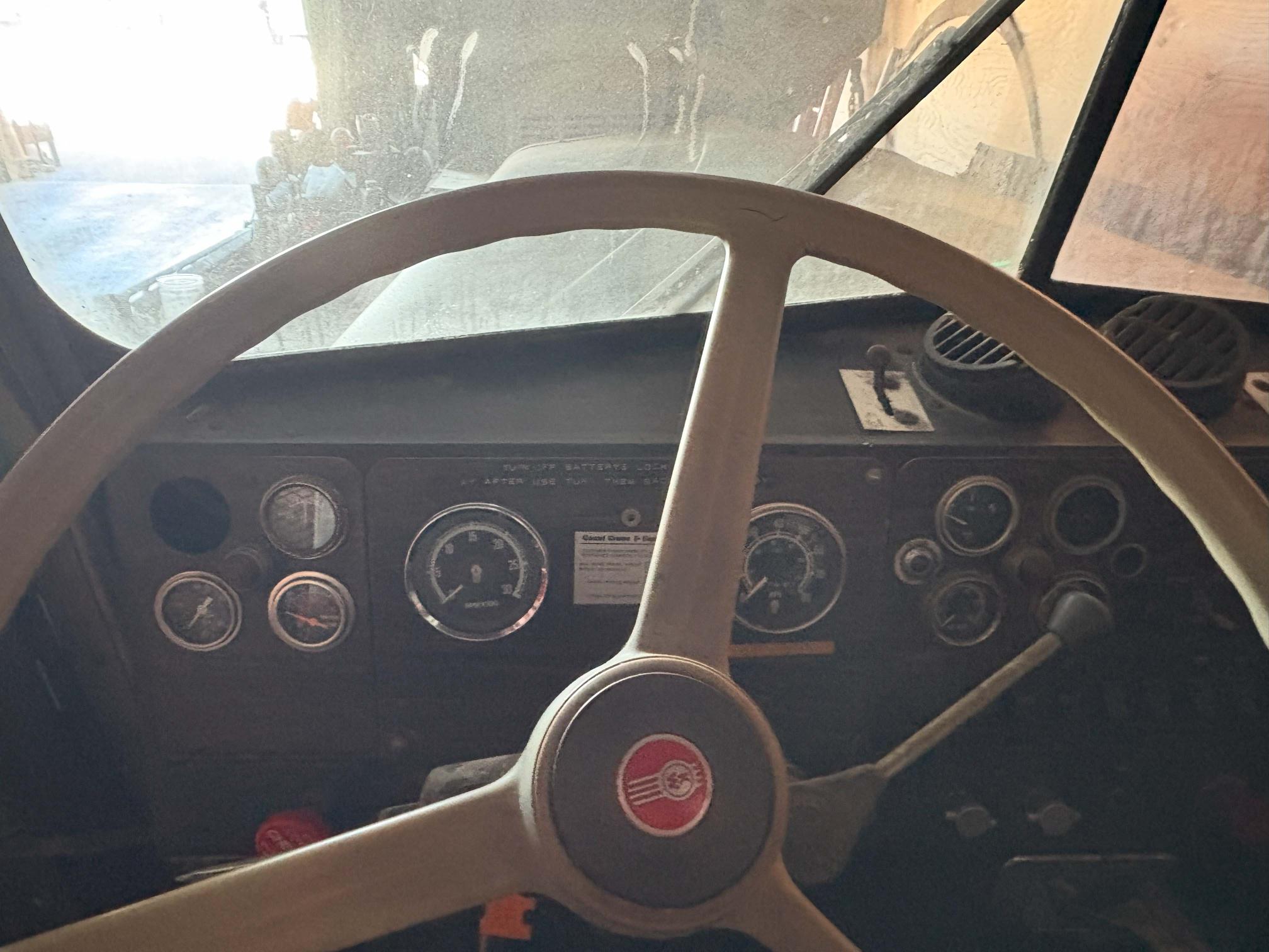 1970 KENWORTH W900 - view 11 of 22