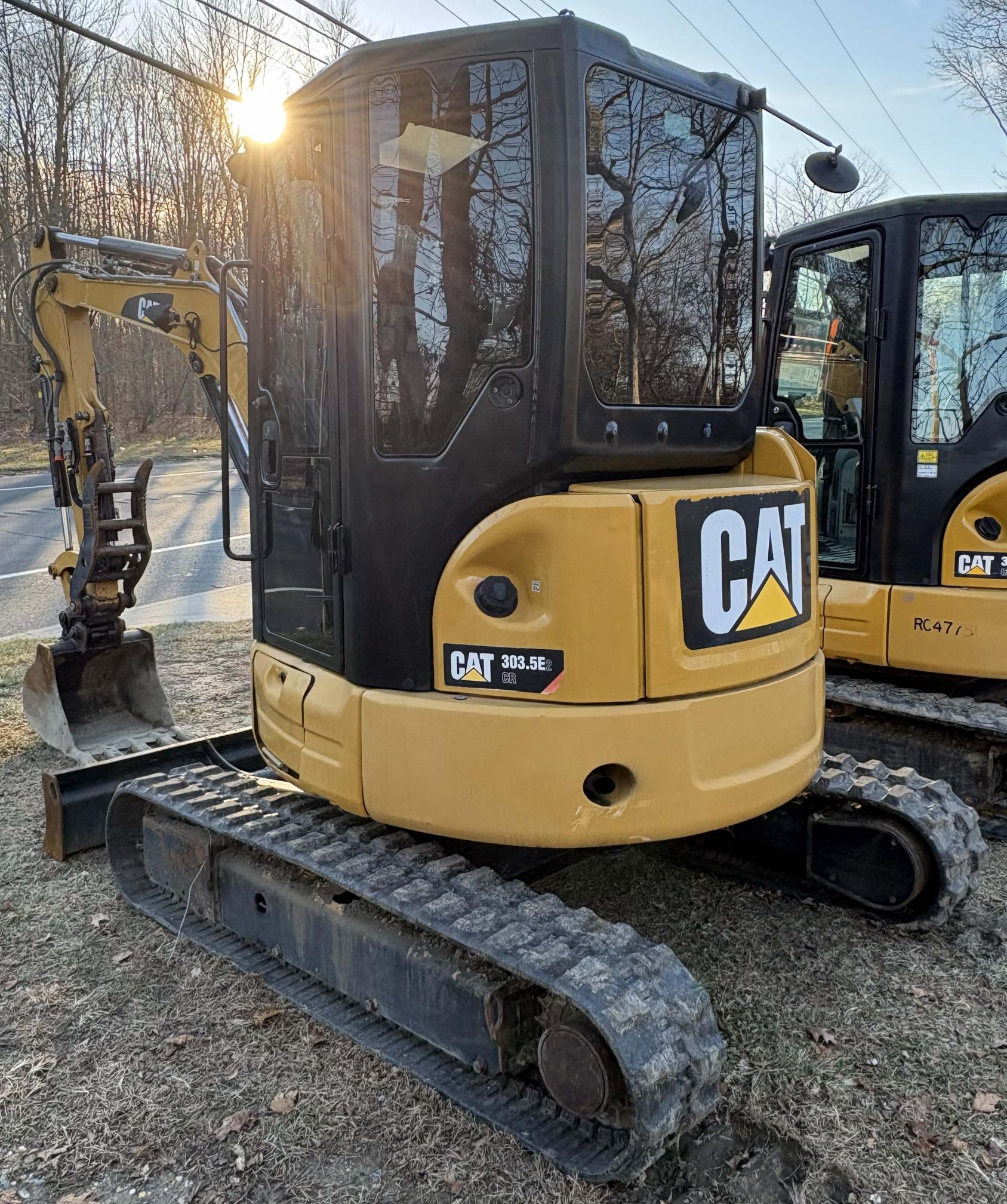 2015 CATERPILLAR 303.5E2 - Image 4