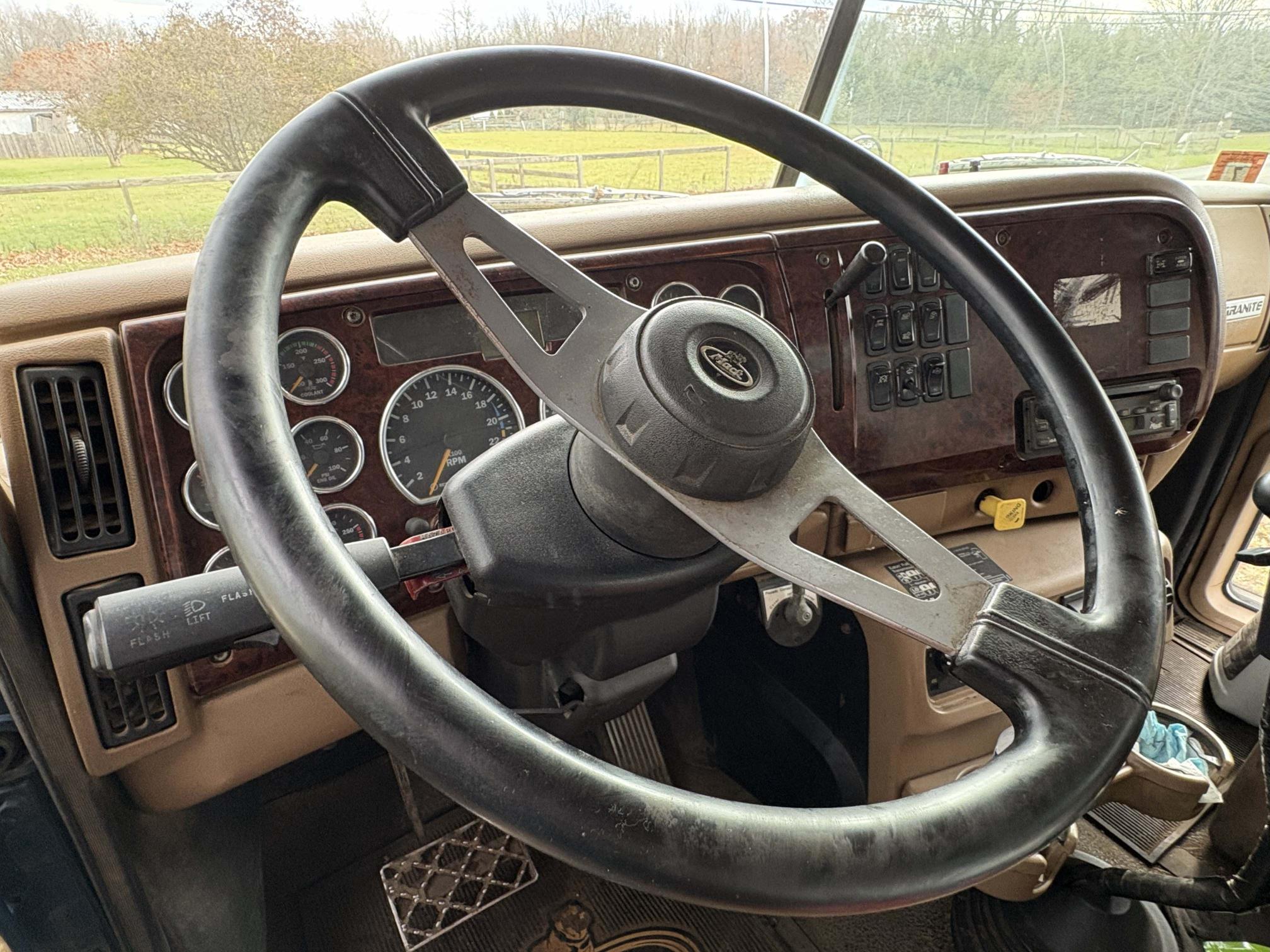 2006 MACK Granite CV713 - Image 12