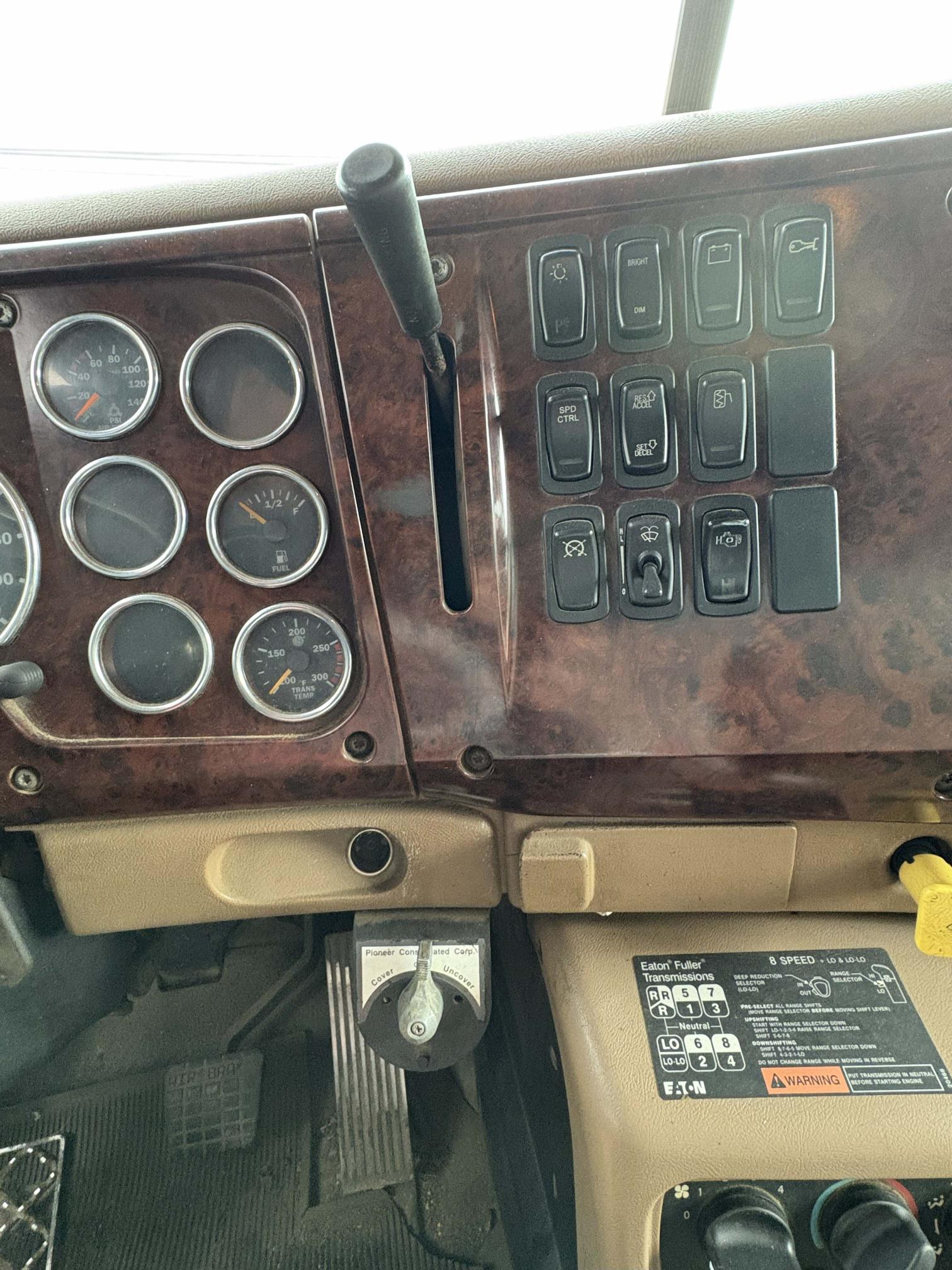 2006 MACK Granite CV713 - Image 14