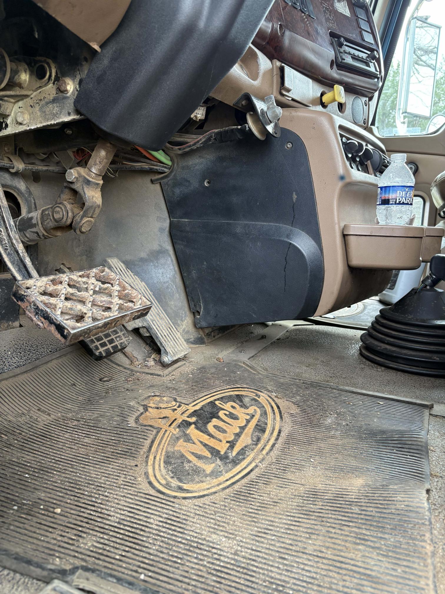 2006 MACK Granite CV713 - Image 17