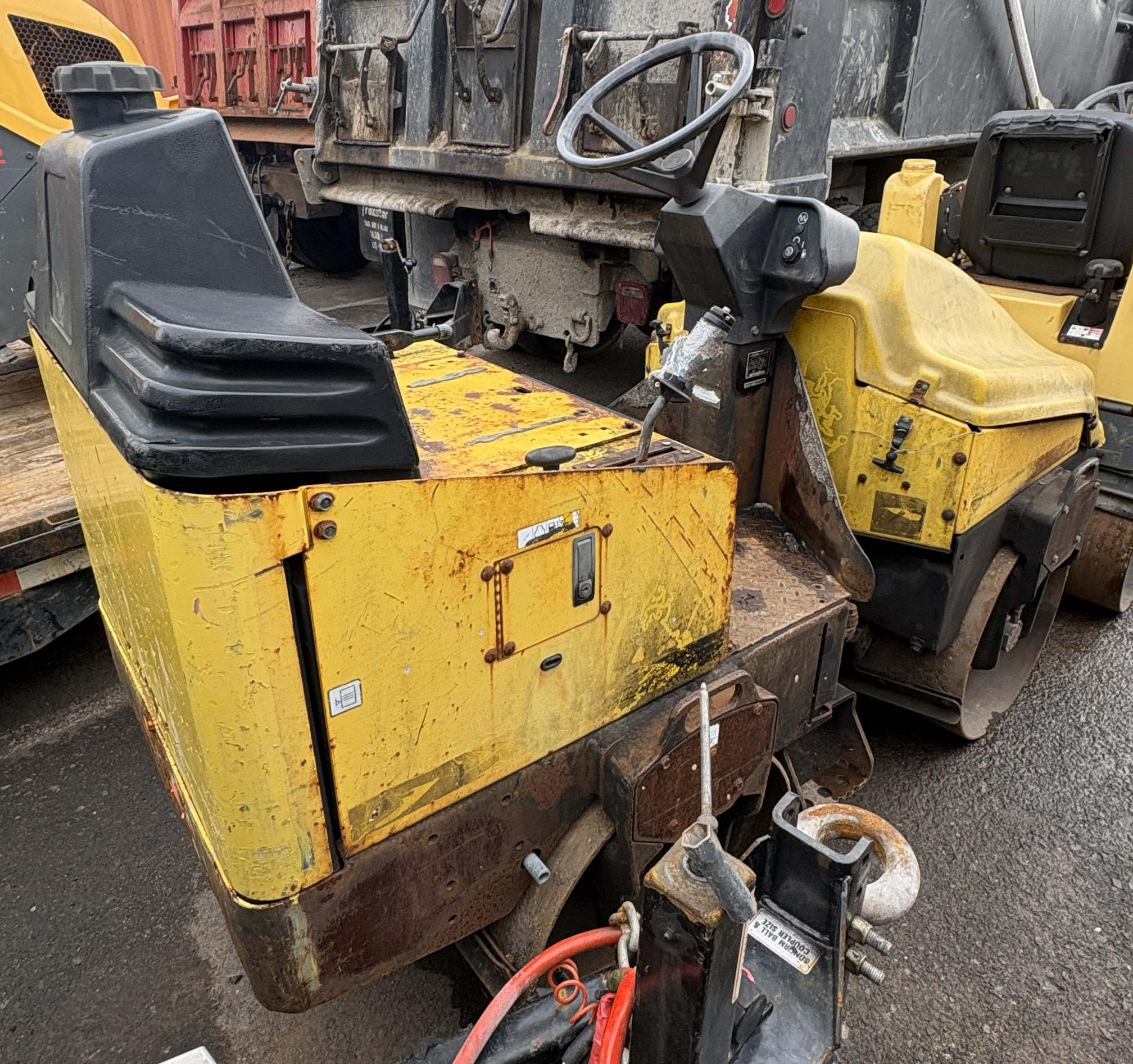 2002 WACKER RD11A - view 3 of 4