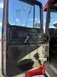 1993 MACK RD688SX - Image 9