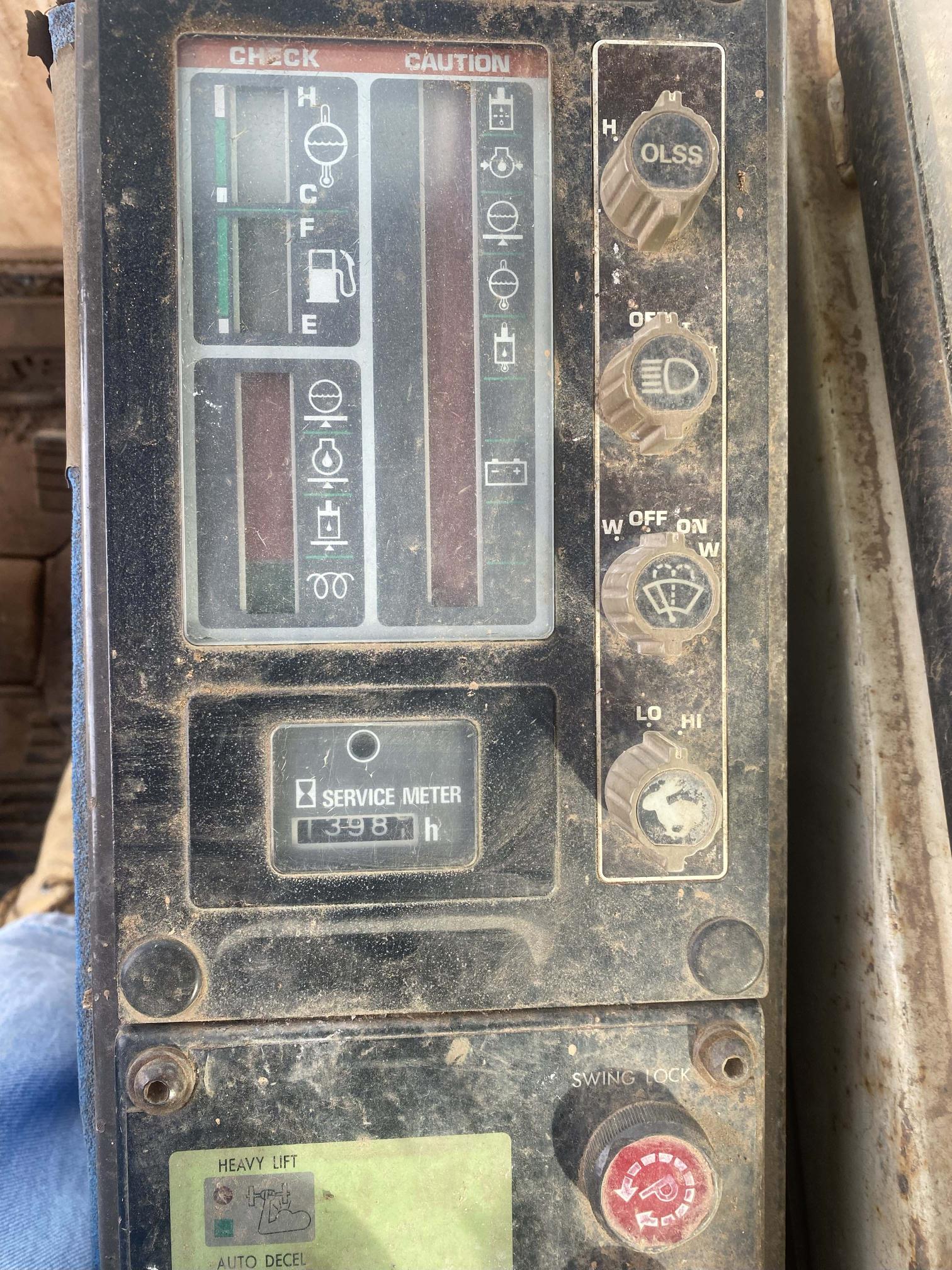 KOMATSU DRESSER PC650LC-5 - Image 20