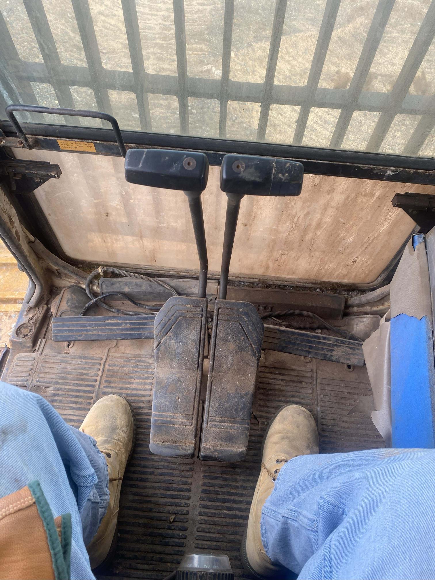 1994 KOMATSU DRESSER PC650LC-5 - view 17 of 23